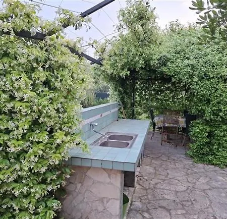 Guest house Jasmin